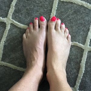 Meet your Posher, Leanna